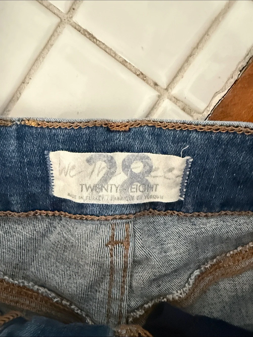 Free People/We the Free Riley seamed ankle jeans. Worn about 5-6x. 108 retail